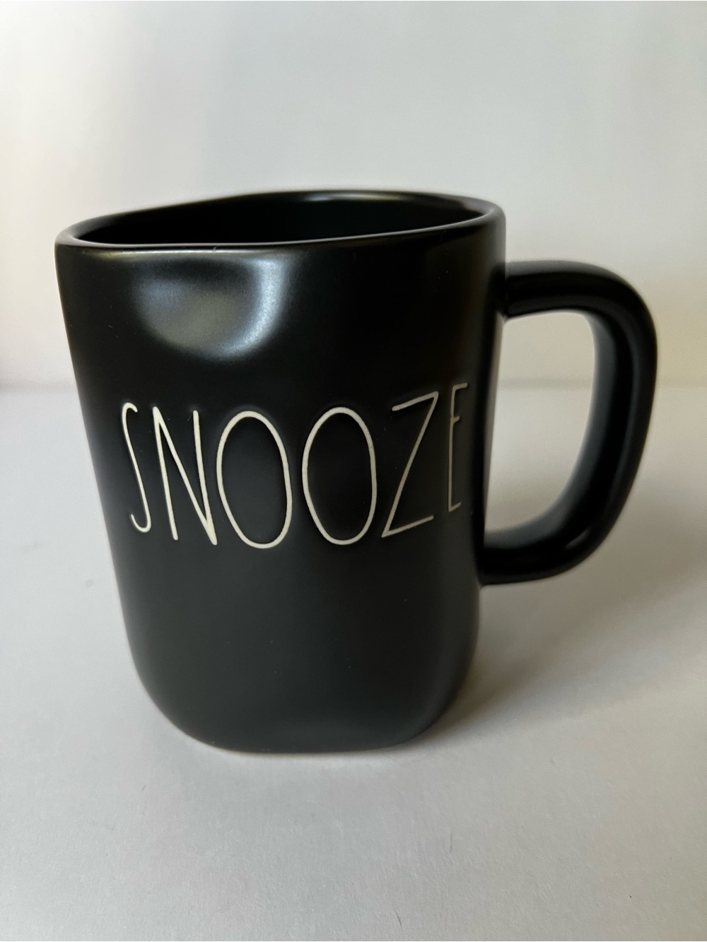 Rae Dunn Black 'SNOOZE' Matte Ceramic Mug